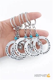 מחזיק מפתחות חישוק עם חריטה אישית